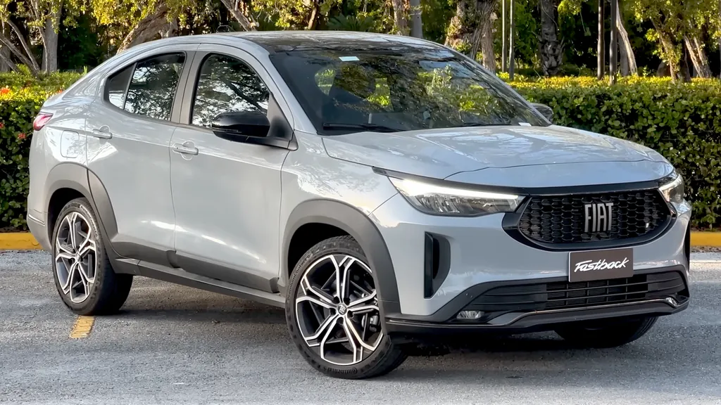 Fiat Fastback · 1ª geração · 2023–atual