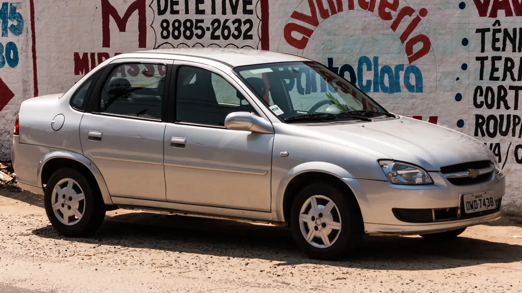 Chevrolet Classic · 1ª geração · 1985–2016