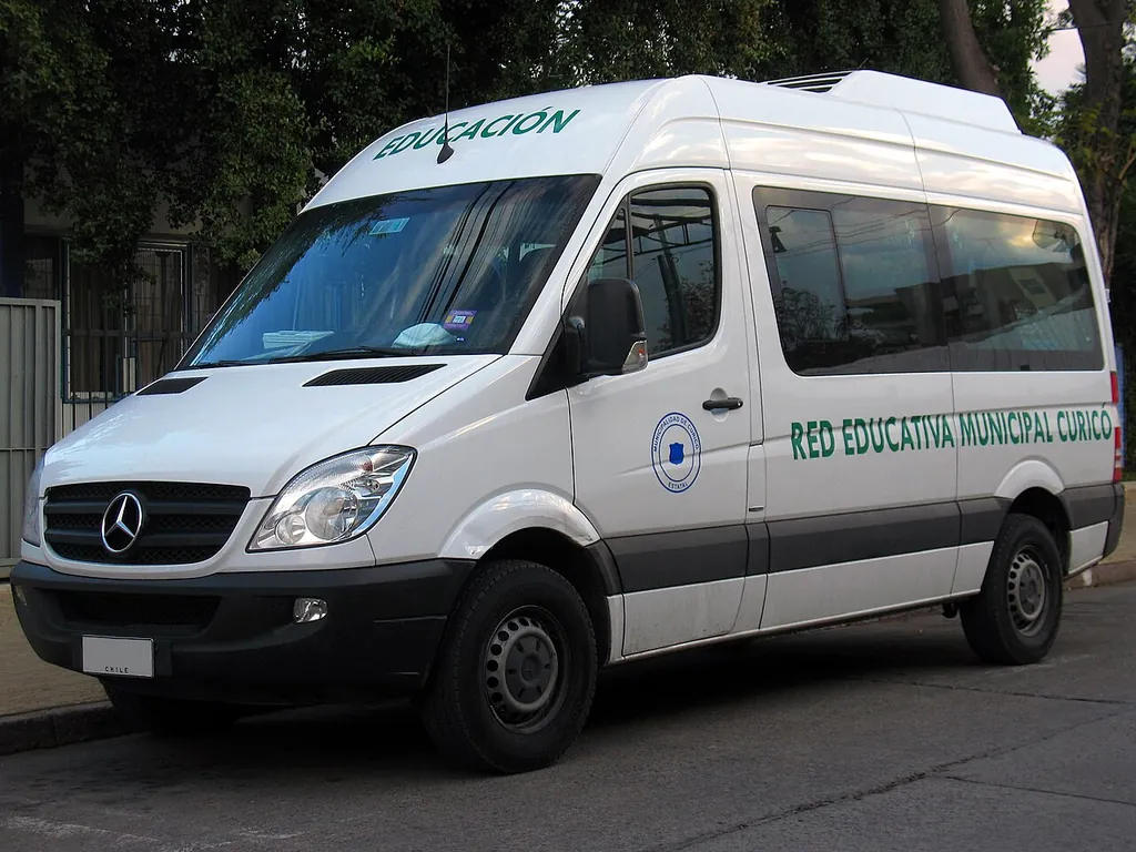Mercedes-Benz Sprinter 415 · 1ª geração · 2012–2019