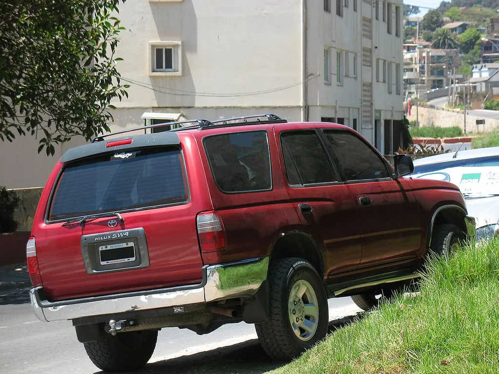 Toyota Hilux SW4 · 1ª geração · 1992–1998